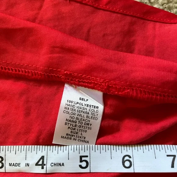 Glam Keyhole Red Halter NWT Large - Picture 7 of 11